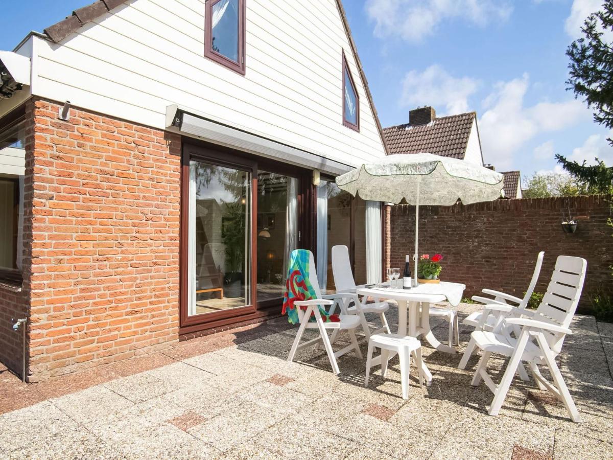 Holiday Home In Noordwijkerhout With Terrace Close To A Lake Exterior foto